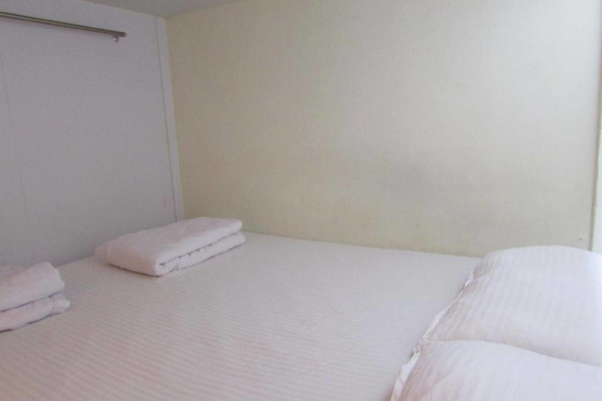 Hotel kapsul Pillow Talk